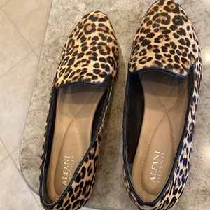 Brown leopard Alfani women’s flats 1 inch heel